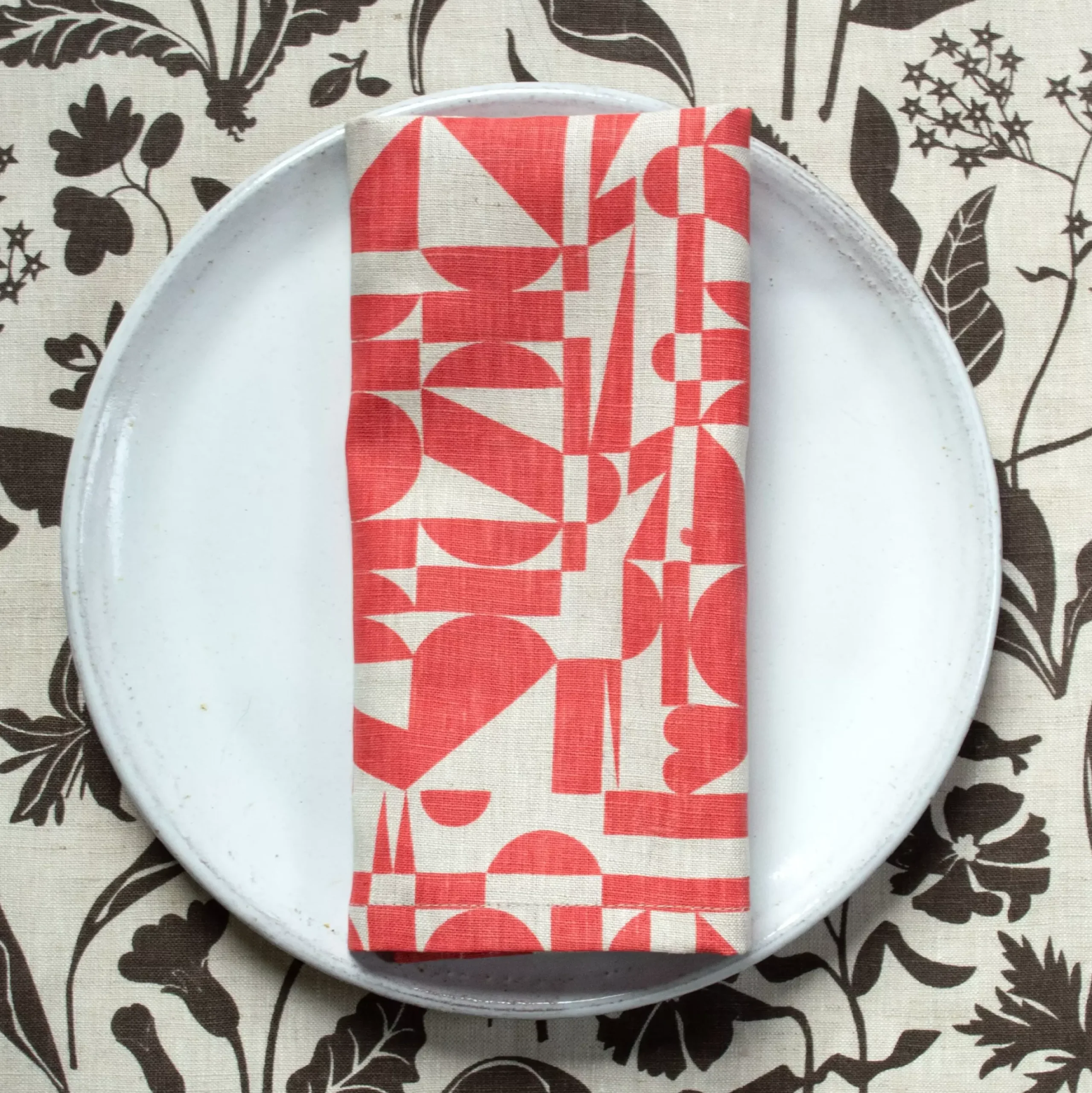 Clearance All-Linen Tea Towel Screen Printed With Tomato-Soup Red Geometrics Tea Towels
